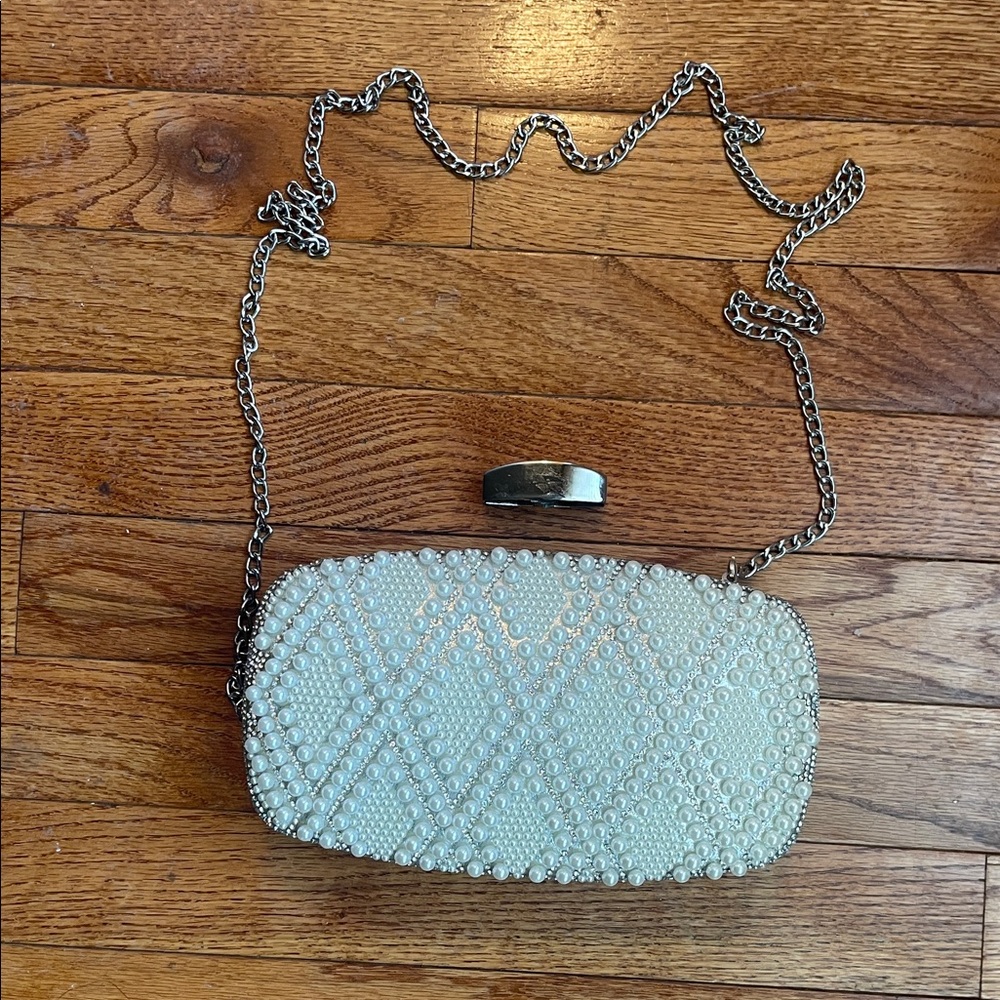 Pearl Beaded White Evening Clutch with Chain Strap